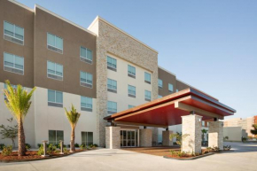 Отель Holiday Inn Express & Suites - McAllen - Medical Center Area, an IHG Hotel  Маколлен